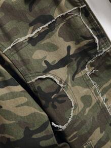 Manfinity EMRG Men's Casual Camouflage Print Fringed Denim Jacket