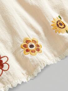 ROMWE Fairycore Retro Casual Vacation Floral Embroidery Beaded Strap Loose Hem Women Tank Top - Beige - View 3