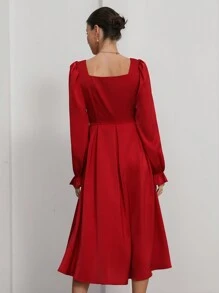 Revavyn Robe longue pour femme au col carré romantique à la française, sans manches avec manchettes, taille marquée et ourlet évasé - Rouge - Voir 3