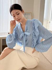 DAZY Bluzka damska w paski z dekoltem w serek i falbanką, jesienna odzież damska z długim rękawem