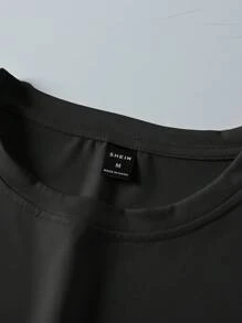 Manfinity LEGND Men's Letter Print Round Neck Short Sleeve Casual T-Shirt