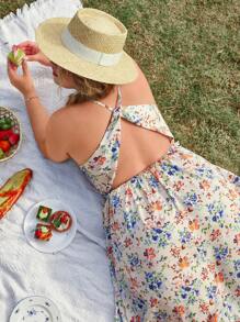 SHEIN VCAY Plus Size Boho Floral Print Slip Dress With Side Slit Hem, For Summer