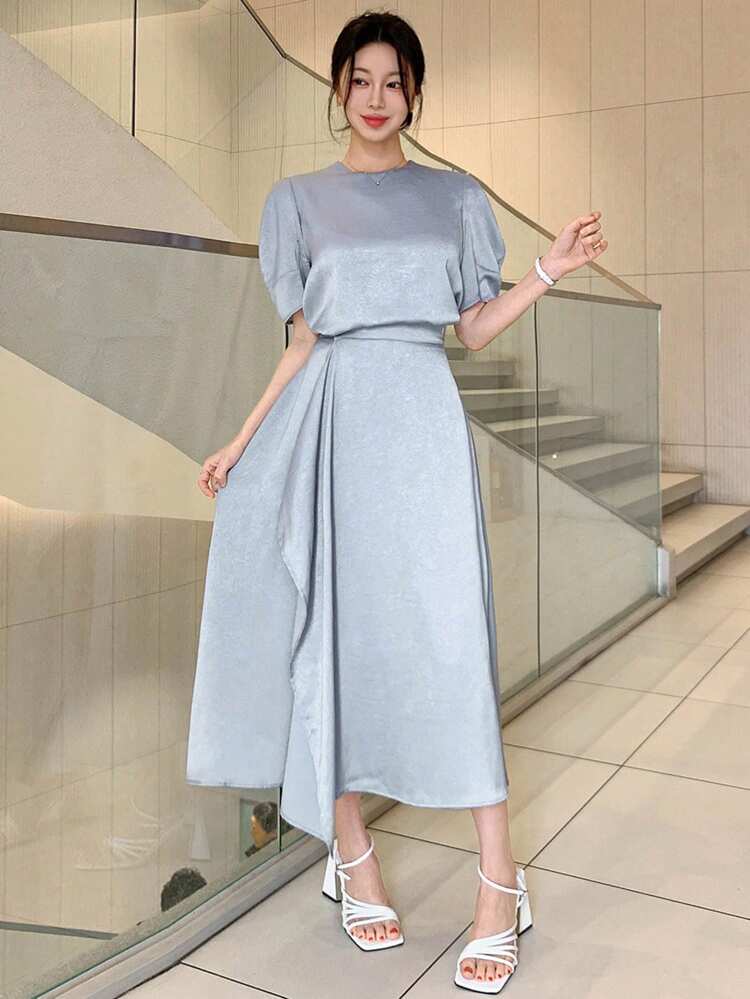 2pcs/Set Women Solid Round Neck Puff Sleeve Blouse And Ruffle Hem Skirt Set