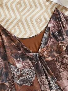 SHEIN VCAY Plus Size Retro Patchwork Print Flared Sleeve Dress - Multicolor - View 5