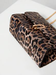 A Retro Fashion Leopard Print Mini Square Bag With Flap Opening, Metal Double Chain Shoulder Bag, Adjustable To Crossbody Bag, Suitable For Women's Daily And Students' Casual Use, Leopard Print Bag