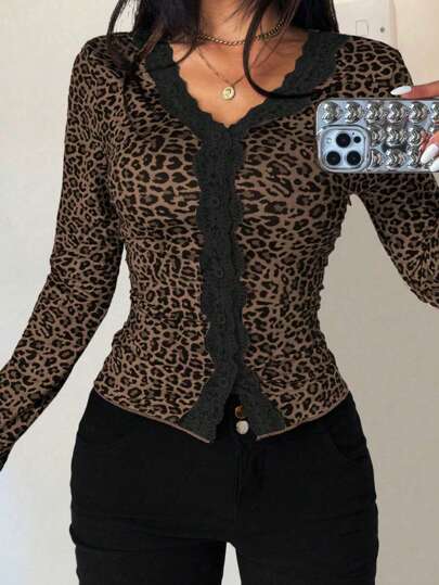 Lureya Leopard Print Patchwork Lace Trim Fitted Long Sleeve T-Shirt Graphic Cheetah Print Tees Women Tops For Spring Fall Cloth For Women