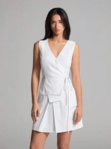 LYSMO Women's White Asymmetrical Blazer Suit Set- Spring/Summer Vacation-2025New Arrival - White - View 4