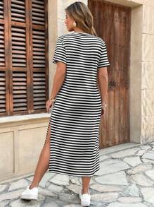Franclia Vestido evasé a rayas en blanco y negro para mujer de talla grande con abertura lateral