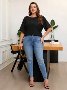 SHEIN Frenchy Plus Size Women's Solid Color Round Neck Short Sleeve Casual T-Shirt