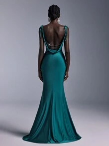 Elitara Elegant Green Glossy Knitted Sling, Shoulder Straps, Bow, Large Backless Swing Collar, Diamond Chain Decoration, Fishtail Style, Suitable For Dates, Vacations, Weddings, Events, Bridesmaid Dresses