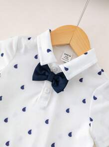 SHEIN Set de 2 piezas de top de punto y pantalones cortos informales para niño/niña pequeños, adecuado para uso diario en primavera/verano y eventos como fiesta de cumpleaños, bautizo, 1er cumpleaños, fiesta de noche, actuación, boda