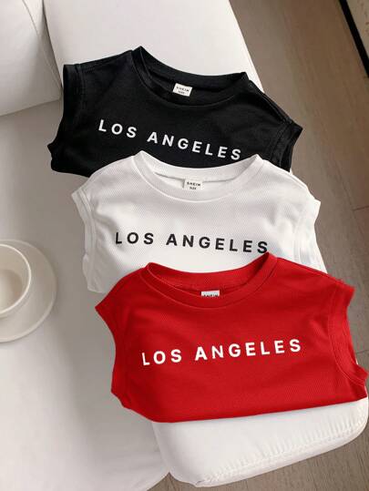 SHEIN Set de 3 camisetas sin mangas de malla transpirable con estampado gráfico y de letras, de estilo casual escolar, para niños pequeños. Cómodas para exteriores, ropa de estar en casa, adecuadas para primavera, verano, vacaciones, escuela y deportes.