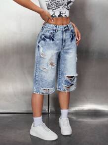 SHEIN PETITE Pantalones cortos tipo bermuda casuales de tela vaquera de media cintura con bolsillos y efecto desgastado para mujeres