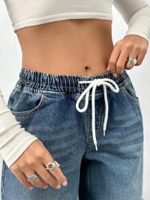 LOW WAIST WIDE LEG ELASTIC JEAN PANT - Medium Wash - View 5