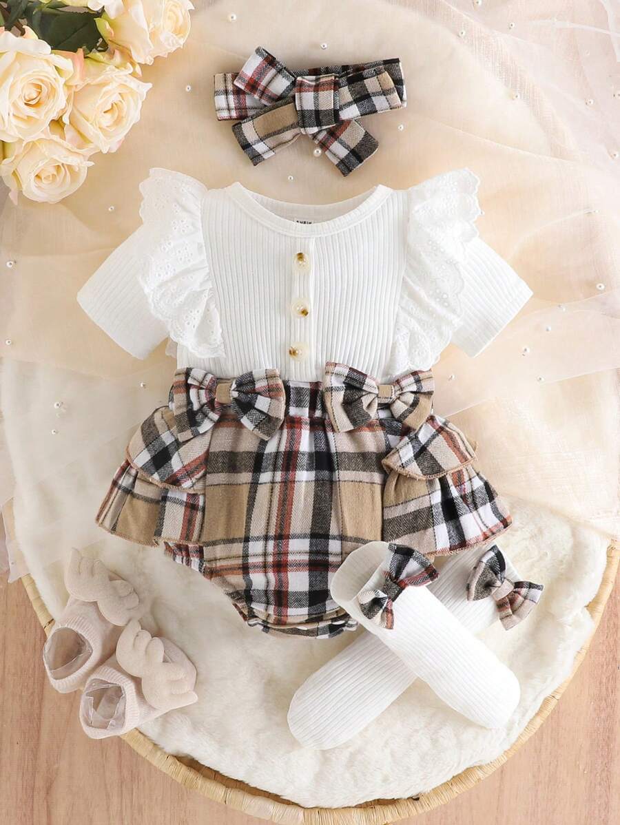 Baby Mädchen Sommer Lässig Süß einfarbig weiß Kurzarm Streifen Patchwork Khaki Karomuster Romper mit Rüschen am Ausschnitt, kombiniert mit Socken und Stirnband