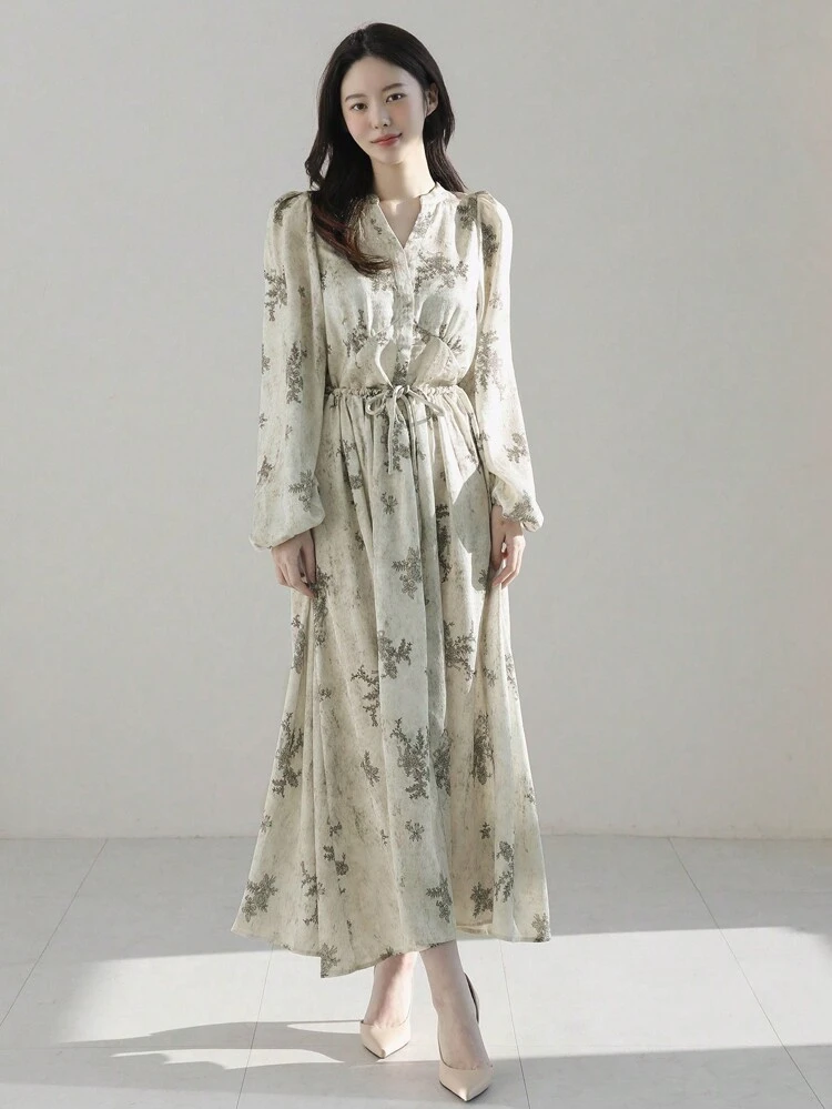 SHEIN X Hannahelzahed Women's Elegant Jacquard Pattern Mid-Length Vacation Dress Floral Dresses For Women