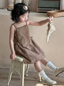 Dazy Kids 年轻女孩简约碎花边休闲宽肩带短款连衣裙，女孩夏季服装