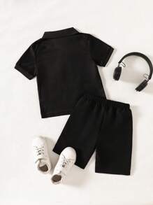 Toddler Boys Colorblock Polo Collar Half-Button Short Sleeve Top Polo Shirt And Shorts Set, Fashionable Casual Outfit Suitable For Spring/Summer Outings, School Or Daily Wear