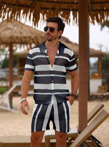 Manfinity RSRT Men's Contrast Color Striped Knit Short Sleeve Top And Shorts Set