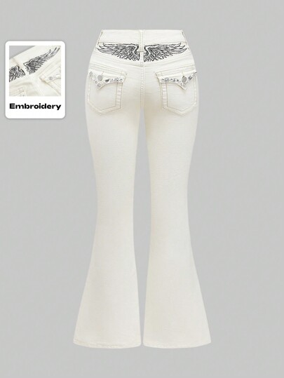 Goth Jeans en denim à taille basse, avec poches et boutons devant, pour un style casual et quotidien pour femmes