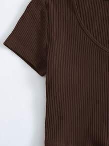 SHEIN EZwear Top tejido de canalé de cuello V - Marrón Chocolate - Ver 4