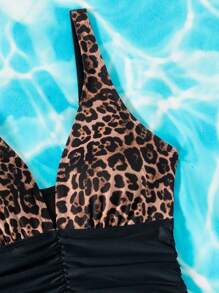 Summer Beach Vacation Outfit For Women Leopard Print Ruched One-Piece - Multicolor - View 7