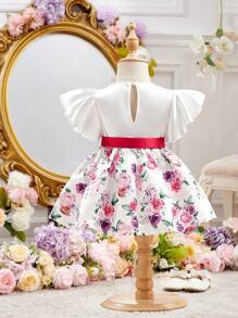 SHEIN Babygirl 夏季可爱缎面花卉印花上衣和迷你裙套装 - 白色 - 查看 4