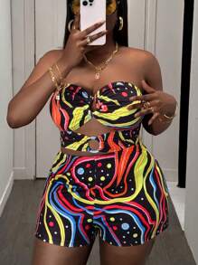 Slaydiva Plus Size Women Sexy Cutout Halter Crop Top And Mini Shorts Set For Vacation