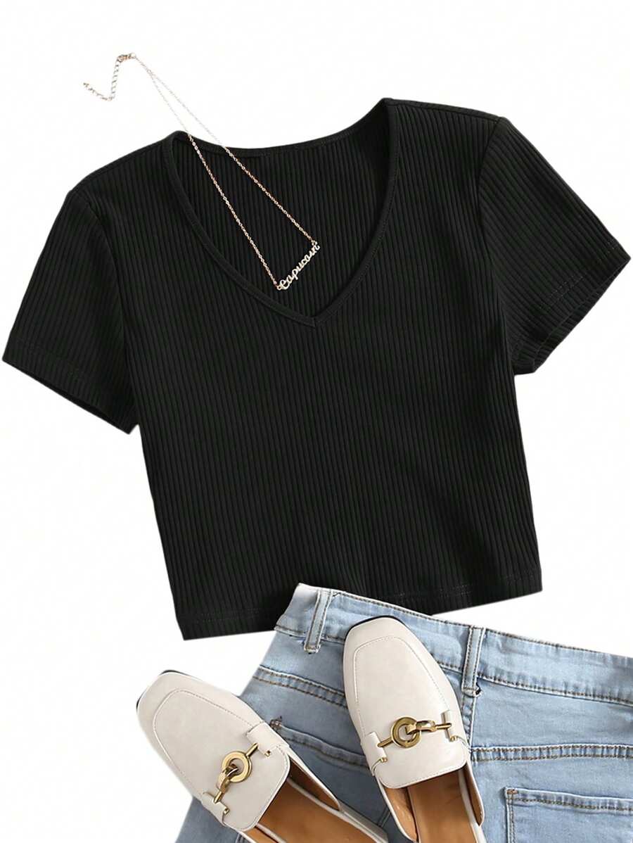 SHEIN EZwear Women's Solid V-Neck Short Sleeve Casual Top, Everyday Wear - Black - View 1
