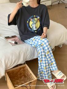 TOM AND JERRY X DAZY 2 件套卡通印花宽松短袖上衣和全印花短裤女士睡衣睡衣套装 - 深灰色 - 查看 7