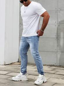 Manfinity Homme Men's Simple Front Button Pocket Design Casual Jeans - Light Wash - View 5