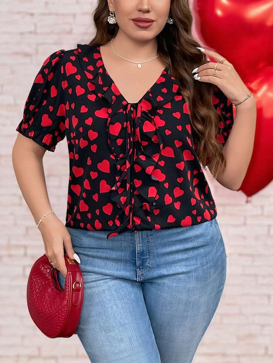SHEIN Privé Plus Size Women's Romantic Ruffle V-Neck Short Sleeve Shirt With Heart Print Pattern, Elegant Casual For Date And Party, Spring/Summer For Valentine's Day - Black - View 1