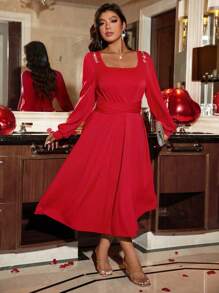 SHEIN Unity Plus Size Solid Color Crystal Embellished Square Neck Long Sleeve Simple Dress,Valentine