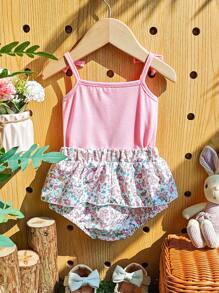 SHEIN Conjunto de Roupa Casual e Diária para Recém-nascido, Regata com Bordado de Coelhinho Fofo e Shorts com Estampa Floral Miúda, Tecido de Malha Macio, Adequado para Primavera/Verão, Férias, Atividades ao Ar Livre, Uso Casual em Casa, Ótimo para Uso Diário e Sessão de Fotos de Recém-nascidos - Rosa chiclete - Visão 5