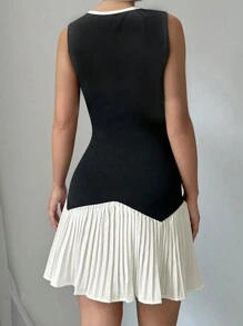 Calvaya Women's Color Block Pleated Tie Bow Sleeveless Mini Dress