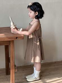 Dazy Kids 年轻女孩简约碎花边休闲宽肩带短款连衣裙，女孩夏季服装