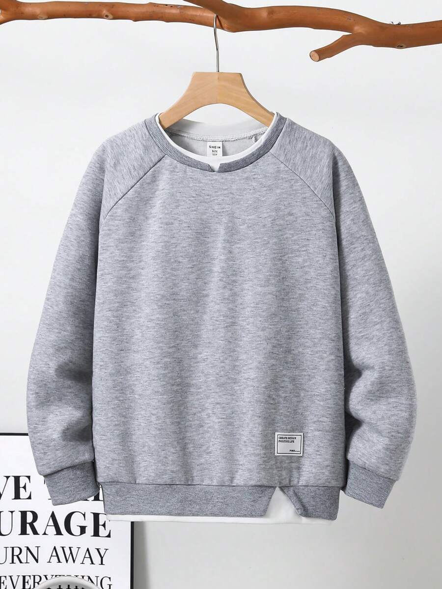 SHEIN Tween Boy 撞色边饰宽松舒适运动衫