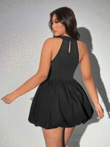Viva Relle Vestido elegante y romántico sin mangas con cuello halter y volantes para mujer de talla grande