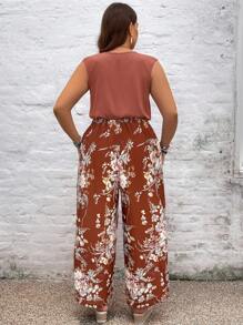 SHEIN VCAY Plus Size Boho Holiday Jednolity Kolor Wycięty Dekolt w Serek Bluzka i Spodnie Szerokie Nogawki Z Nadrukiem Kwiatowym 2 Części Zestaw, Na Lato