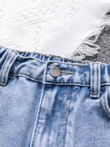 SHEIN Tween Girls' Light Blue Distressed Frayed Waistband Casual Washed Denim Shorts, School, Campus, College