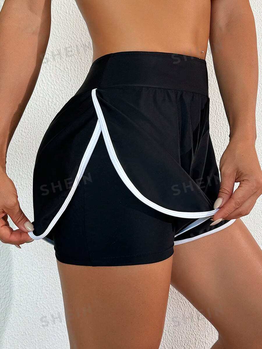 Swim Basics Pantalones cortos deportivos informales con recorte de bloques de color para mujer, pantalones de playa - Blanco y Negro - Ver 1