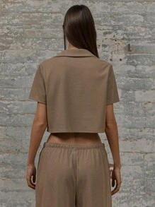 MUSERA Top ajustado y corto con cuello en V acanalado, con detalles bordados, para vacaciones, primavera y verano - Marrón - Ver 3