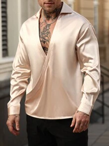 Manfinity AFTRDRK Camisa casual de manga larga con cuello de solapa para hombre, de popelina