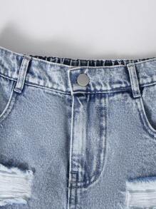 SHEIN ChillGRL Tween Girls 时尚修身无袖牛仔背心和紧身做旧洗水牛仔短裤套装，休闲街头风格搭配服装