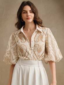 Anewsta 浪漫优雅度假风刺绣镂空领泡泡袖薄纱女式衬衫，适合情人节、夏季海滩度假、新年、波西米亚风、端庄风格 - 卡其色 - 查看 3
