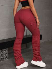 SHEIN ICON Celana Jeans Kargo Slim Fit Kasual Wanita Warna Polos dengan Detail Kerut - Merah - View 2