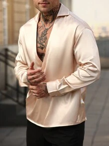 Manfinity AFTRDRK Camisa casual de manga larga con cuello de solapa para hombre, de popelina