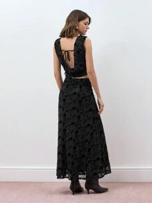 Maija 2 件套女士花朵植绒网眼系带露背上衣和迷你裙套装 90 年代服装节 - 黑色 - 查看 1