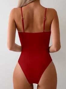 Swim Chiccia 1 件纯色镂空金属装饰连体泳衣，适合夏季海滩度假