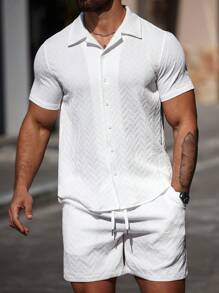 Manfinity CasualCool 男士休闲纯色纹理短袖衬衫和短裤套装，男士夏季白色服装套装